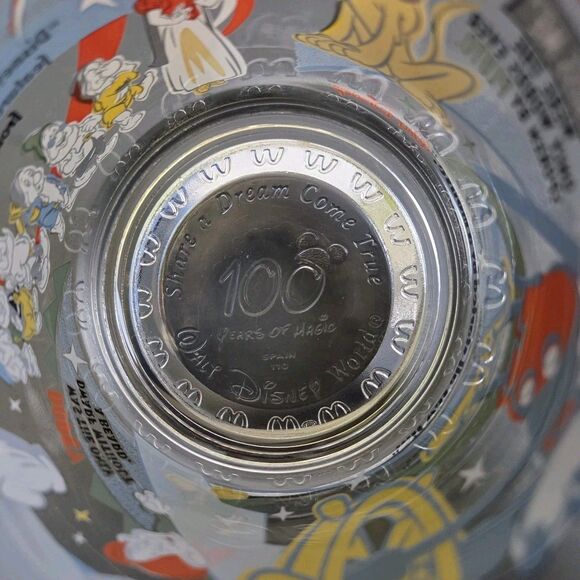 McDonald’s Walt Disney World 100 Years of Magic Glass Limited Edition Collectors - Picture 6 of 7